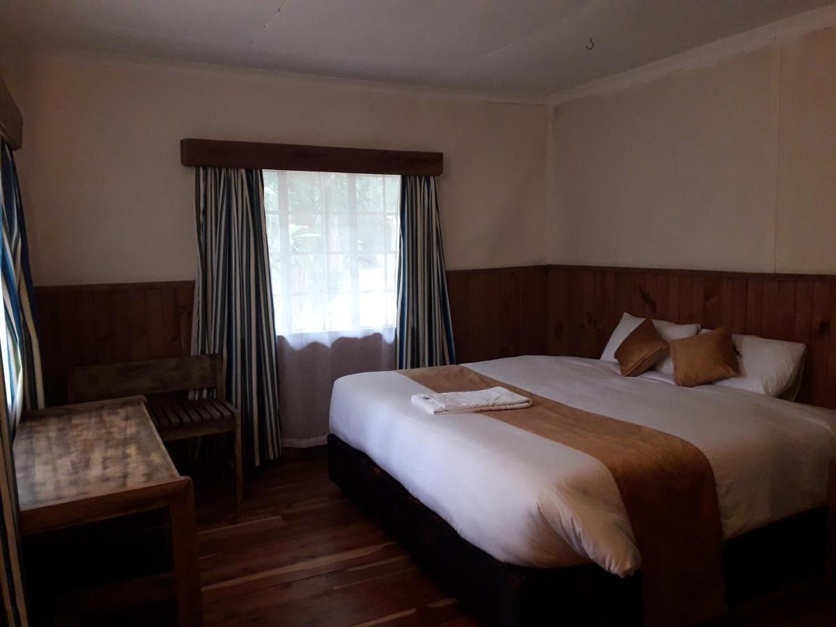 Naro Moru River Lodge Экстерьер фото