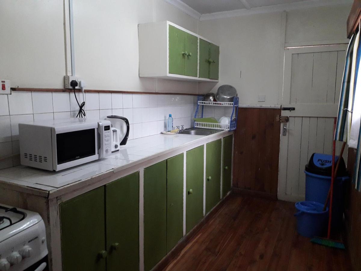 Naro Moru River Lodge Экстерьер фото