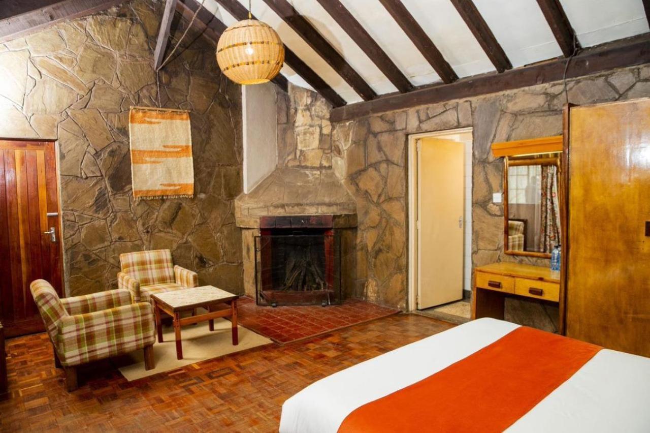 Naro Moru River Lodge Экстерьер фото