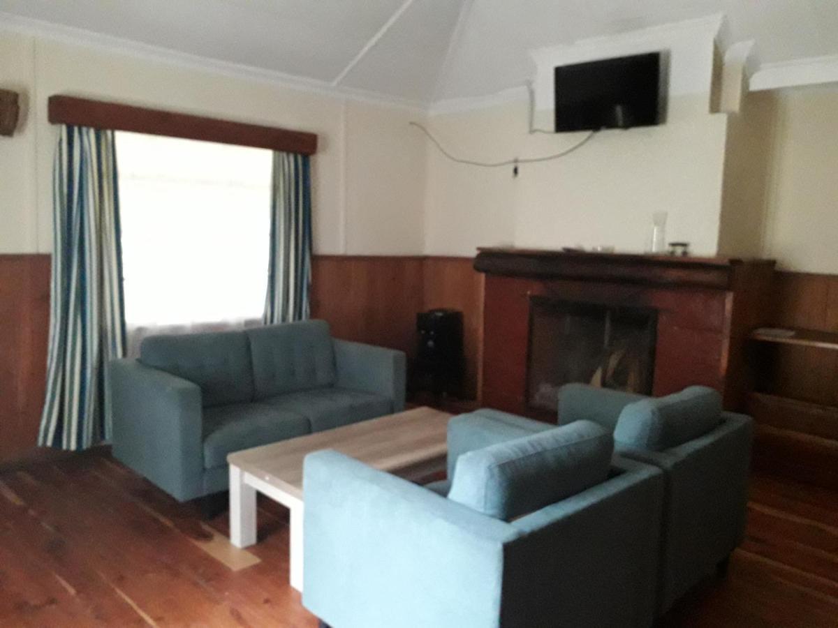 Naro Moru River Lodge Экстерьер фото