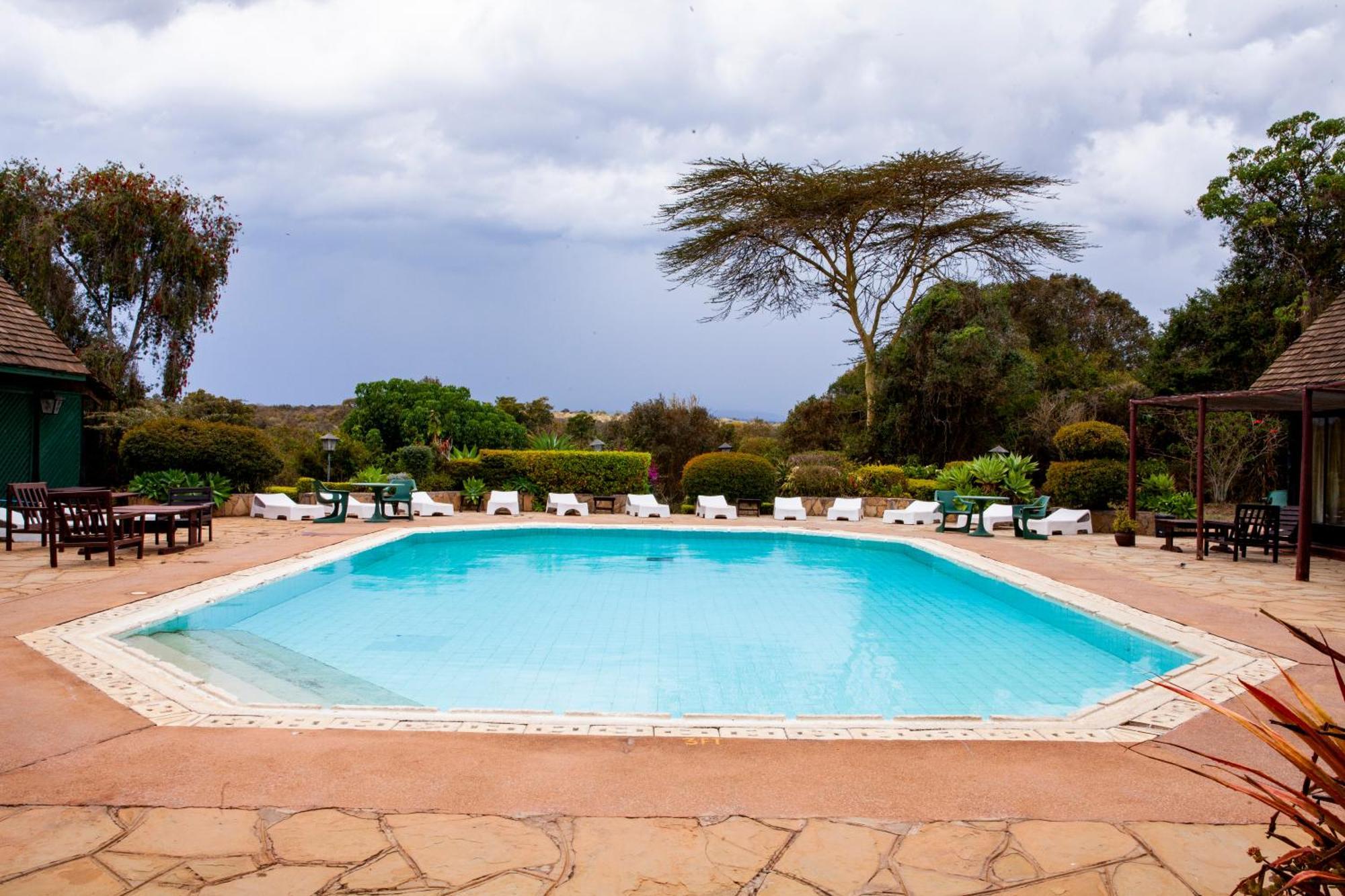 Naro Moru River Lodge Экстерьер фото